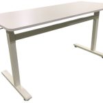 Γραφείο Adapt Plus με ρυθμιζόμενο ύψος